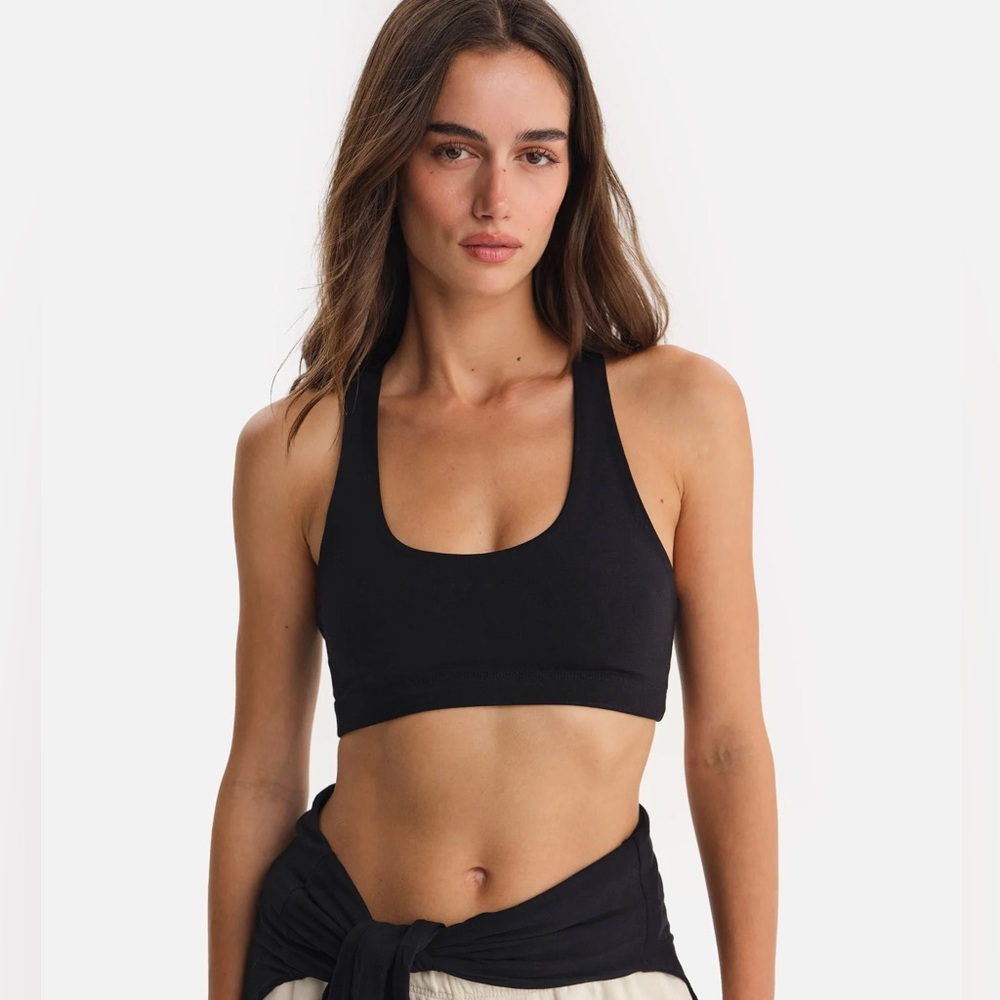 Mate The Label Organic Stretch Racer Sports Bra Black size Large